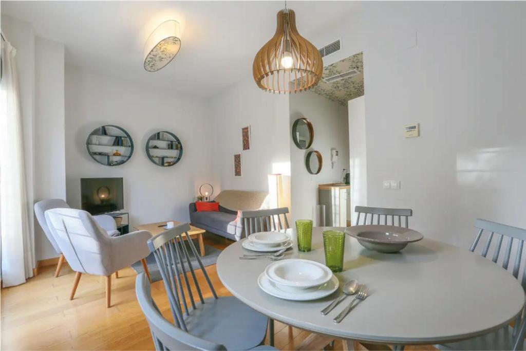 Alameda De Hercules - Casa Nena เซบีญา ภายนอก รูปภาพ